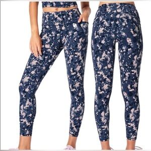 Sweaty Betty The Power 7/8 Blue Printed Athletic Leggings Size Small
